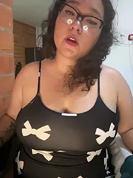 CinnamonCookiez online show from 17, 12, 2024