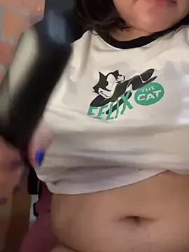 CinnamonCookiez online show from 10, 1, 2025