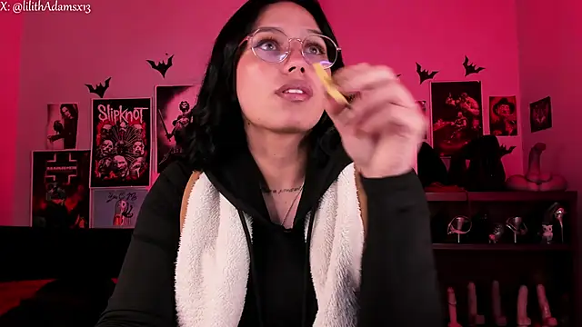 lilith-deveraux online show from 26, 3, 2026