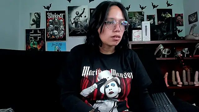 Snapshot of lilith-deveraux chatting on 2, 6, 2026 lilith-deveraux online show from 2, 6, 2026