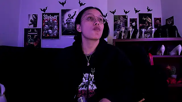 Snapshot of lilith-deveraux chatting on 30, 6, 2026 lilith-deveraux online show from 30, 6, 2026