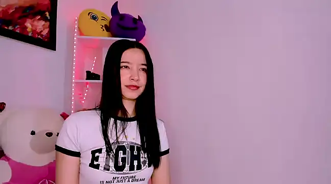 Manuelaa mejiia online show from 21, 12, 2024