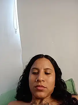Snapshot of Karii-R chatting on 30, 6, 2026 Karii-R online show from 30, 6, 2026