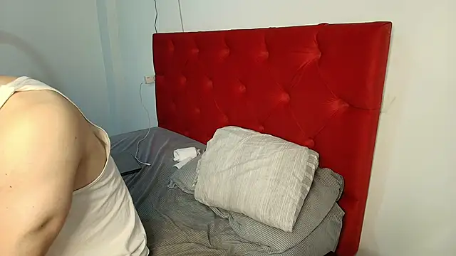 NicoDavisHere online show from 8, 3, 2026