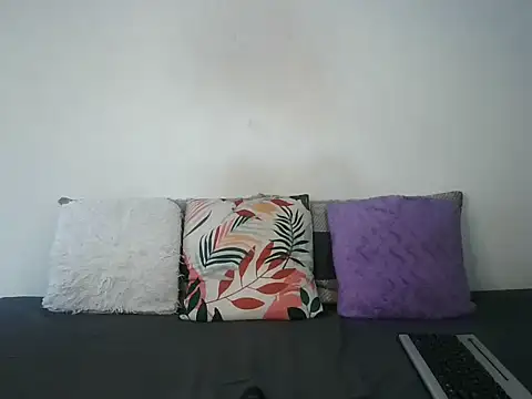 Thickqueenxxx online show from 3, 10, 2025