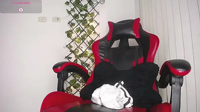 darkviper26 online show from 5, 4, 2026