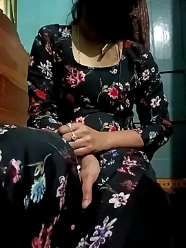 Snapshot of gunjan22 chatting on 29, 12, 2024 gunjan22 online show from 29, 12, 2024