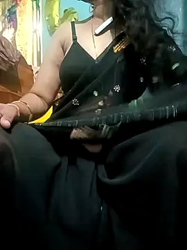 Snapshot of gunjan22 chatting on 1, 3, 2025 gunjan22 online show from 1, 3, 2025