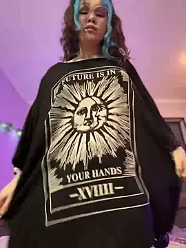 MaddisonHaas online show from 21, 2, 2025