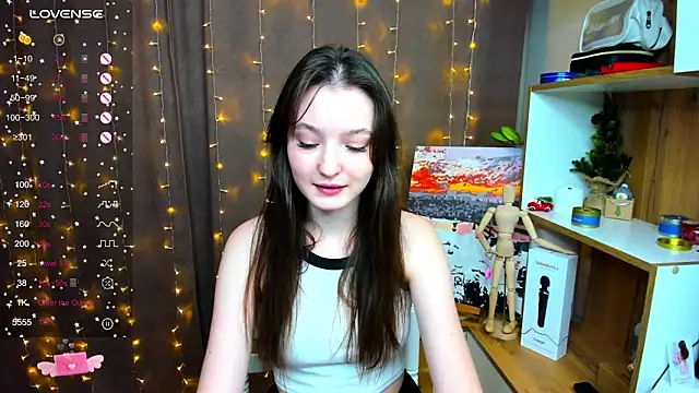 Fairyy Moon online show from 16, 12, 2024