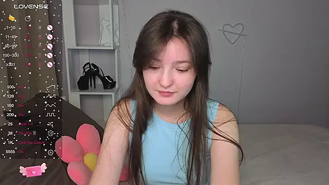 Fairyy Moon online show from 10, 10, 2025