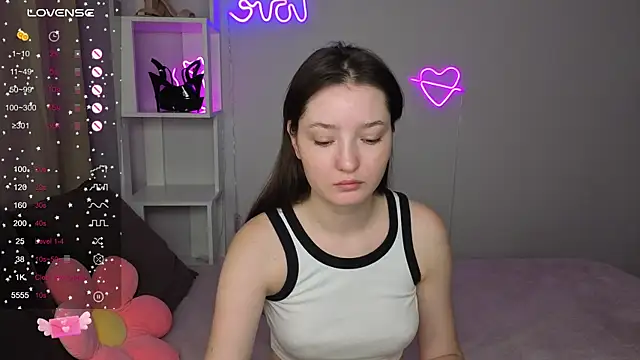 Fairyy Moon online show from 13, 10, 2025