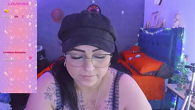 Ivonnee   online show from 29, 12, 2024