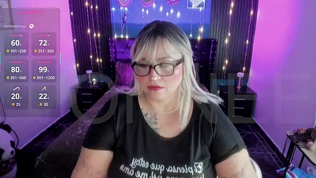 Ivonnee   online show from 16, 7, 2026