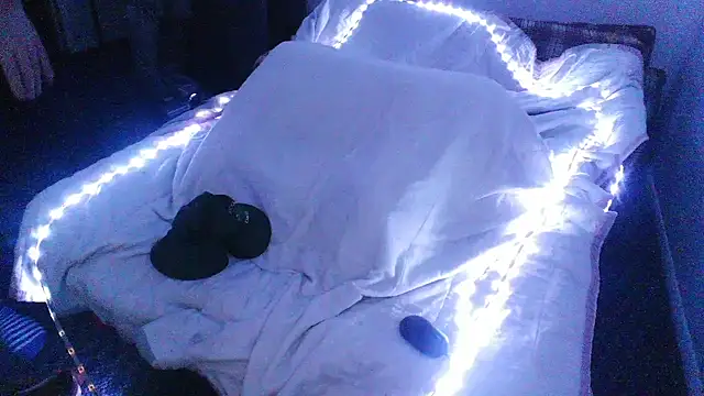 Cooperstone online show from 10, 12, 2024