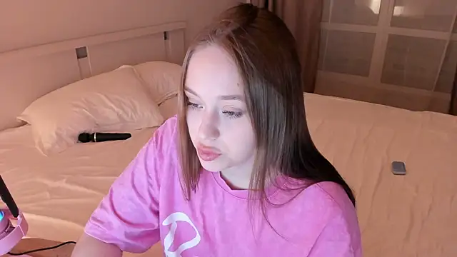 Snapshot of endlesssoffi chatting on 9, 1, 2025 endlesssoffi online show from 9, 1, 2025