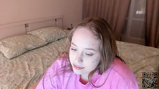 Snapshot of endlesssoffi chatting on 2, 2, 2025 endlesssoffi online show from 2, 2, 2025