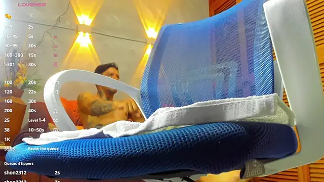 Dylanstonne online show from 1, 12, 2024