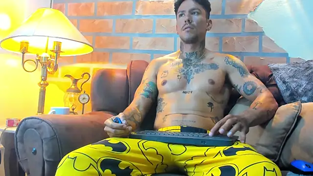 Dylanstonne online show from 5, 2, 2025