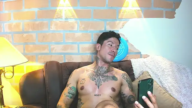 Dylanstonne online show from 9, 3, 2025