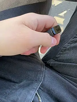 kareem0010 online show from 6, 3, 2025