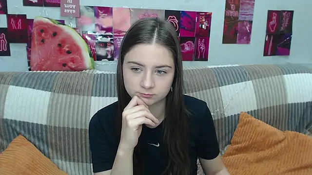Snapshot of MilanaRoza chatting on 2, 7, 2026 MilanaRoza online show from 2, 7, 2026