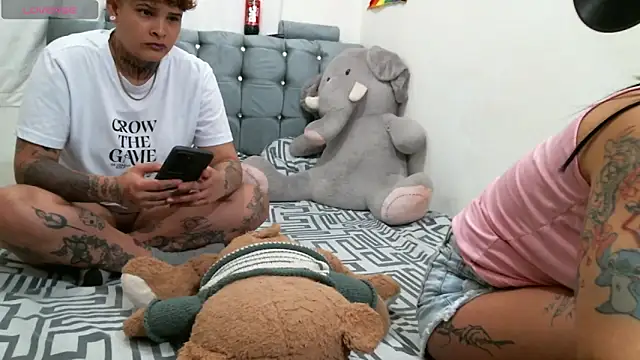 pamelaykamila online show from 23, 11, 2025