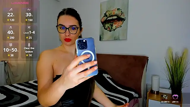 Snapshot of MissJudith chatting on 8, 3, 2025 MissJudith online show from 8, 3, 2025