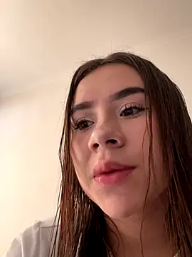 Im Valen Cute online show from 28, 10, 2025