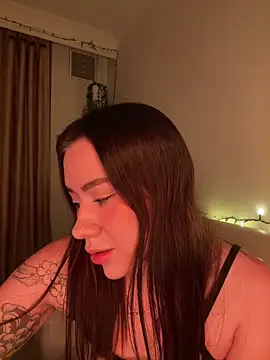 Im Valen Cute online show from 14, 12, 2025