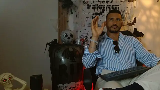 Reiko 85  online show from 23, 10, 2025