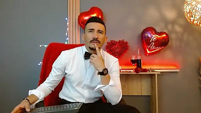 Reiko 85  online show from 14, 2, 2026