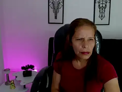 Milf karlye online show from 14, 2, 2025