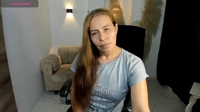 Snapshot of Milf_karlye chatting on 19, 2, 2026 Milf karlye online show from 19, 2, 2026