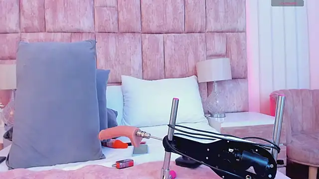 MonserratPeters online show from 22, 3, 2025