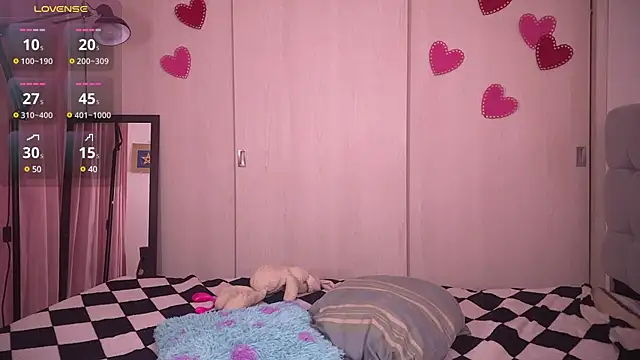 teobowny  online show from 7, 3, 2025