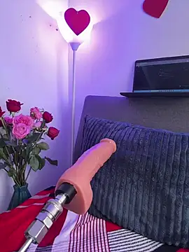 Liulee online show from 15, 2, 2026