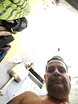 Snapshot of Topezinho123 chatting on 19, 3, 2026 Topezinho123 online show from 19, 3, 2026