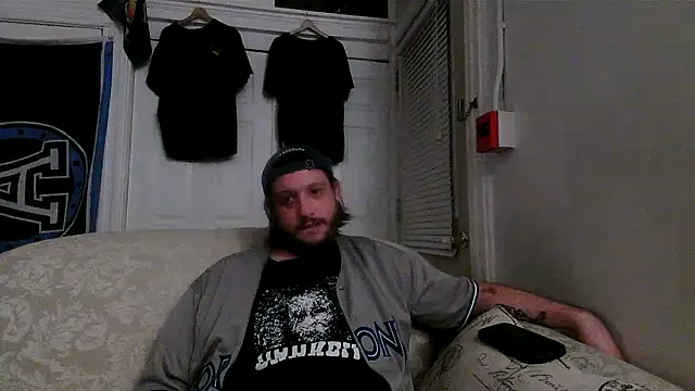 Snapshot of Marksoyer chatting on 2, 10, 2025 Marksoyer online show from 2, 10, 2025