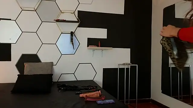 Snapshot of haileycat chatting on 8, 2, 2025 haileycat online show from 8, 2, 2025