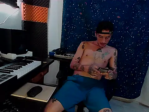 Snapshot of patrik_tattoo_ chatting on 31, 1, 2025 patrik tattoo online show from 31, 1, 2025