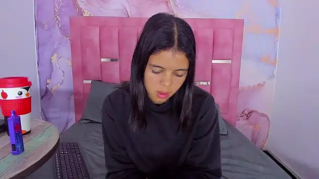 LizzMartin online show from 14, 12, 2024