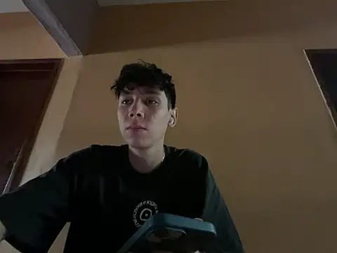 Omaaaaaaa00001 online show from 6, 2, 2025