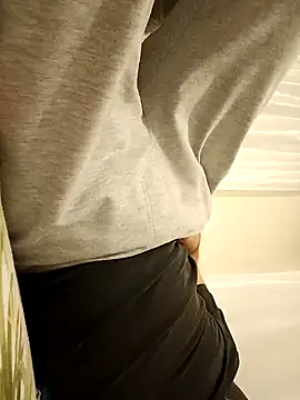 Snapshot of akrep071507 chatting on 2, 12, 2024 akrep071507 online show from 2, 12, 2024