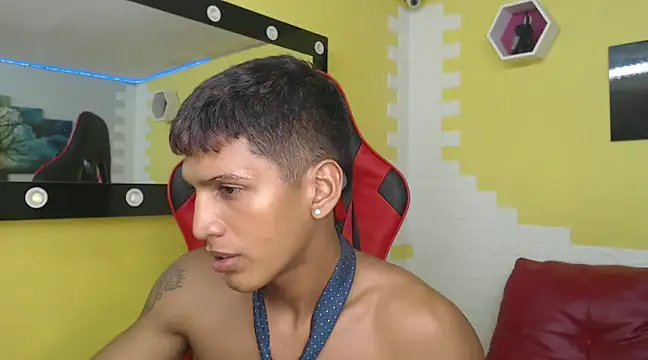 mau elixxx online show from 18, 12, 2024