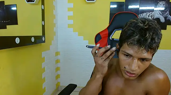 mau elixxx online show from 30, 1, 2025