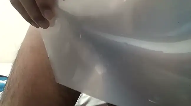 Snapshot of YU-KI00 chatting on 9, 3, 2025 YU-KI00 online show from 9, 3, 2025