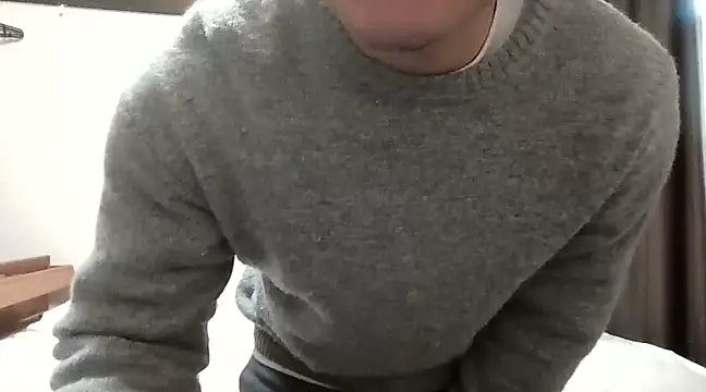 Snapshot of YU-KI00 chatting on 19, 3, 2025 YU-KI00 online show from 19, 3, 2025