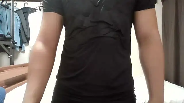 Snapshot of YU-KI00 chatting on 12, 9, 2025 YU-KI00 online show from 12, 9, 2025