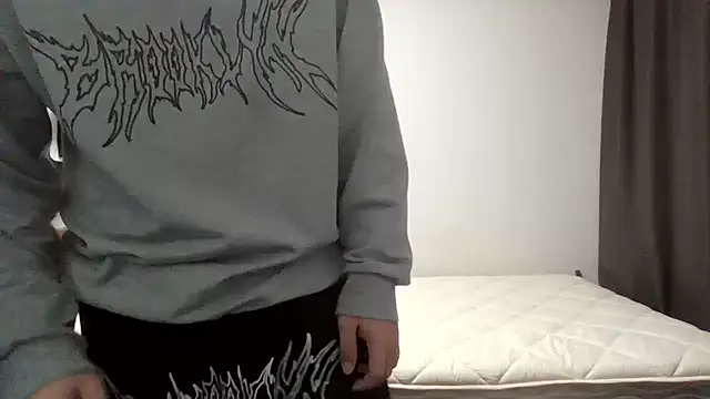 Snapshot of YU-KI00 chatting on 23, 10, 2025 YU-KI00 online show from 23, 10, 2025